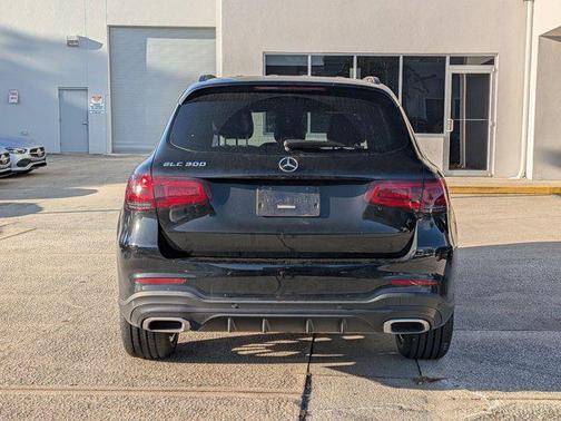 2022 Mercedes-Benz GLC 300 Base