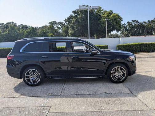 2024 Mercedes-Benz GLS 450 4MATIC