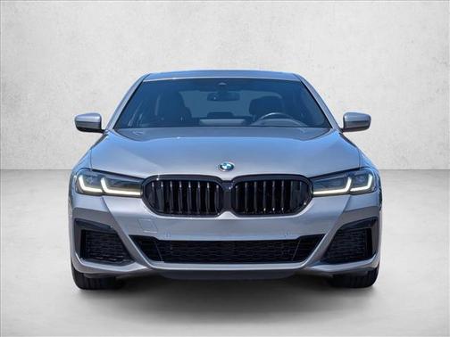 Skyscraper Gray Metallic 2023 BMW 530 i