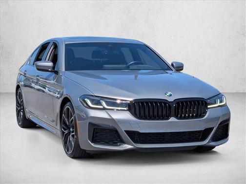 Skyscraper Gray Metallic 2023 BMW 530 i
