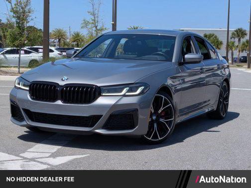 Skyscraper Gray Metallic 2023 BMW 530 i