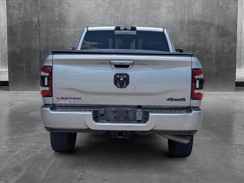 2022 RAM 2500 Limited Crew Cab 4x4 6'4' Box