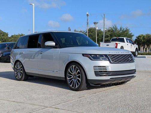 Silicon Silver Premi 2020 Land Rover Range Rover Supercharged