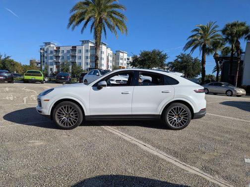 2021 Porsche Cayenne S