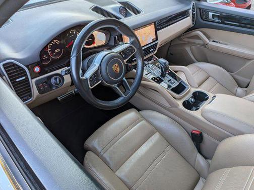 2021 Porsche Cayenne S