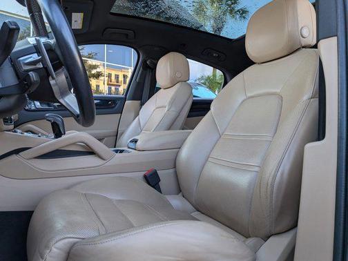 2021 Porsche Cayenne S