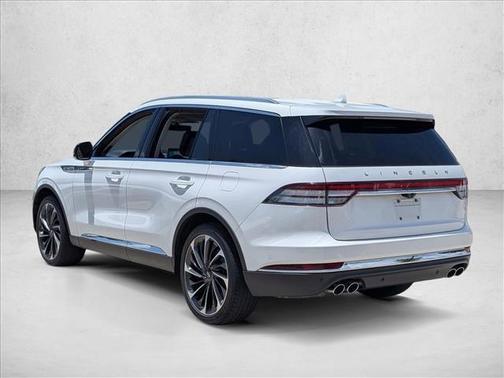 Pristine White Metallic Tri-Coat 2023 Lincoln Aviator Reserve