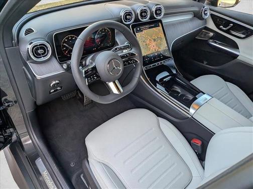 2026 Mercedes-Benz GLC 300 Base