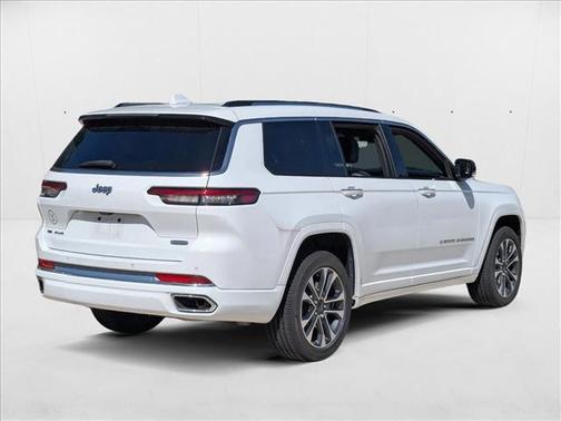 2022 Jeep Grand Cherokee L Overland