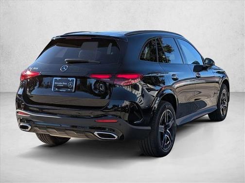 2026 Mercedes-Benz GLC 300 Base