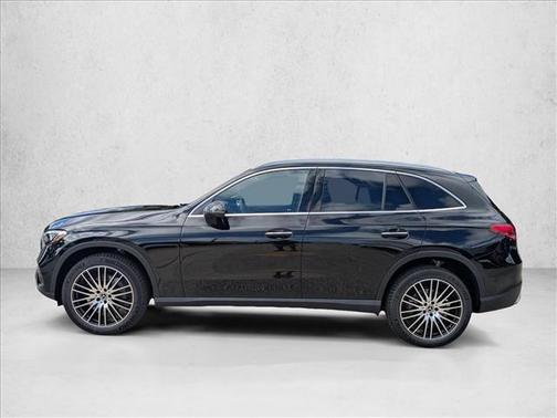 2026 Mercedes-Benz GLC 300 4MATIC