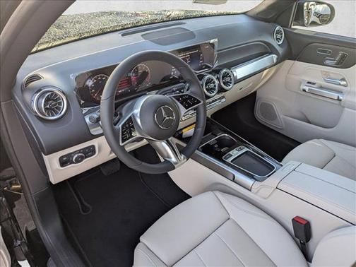 2026 Mercedes-Benz GLB 250 Base