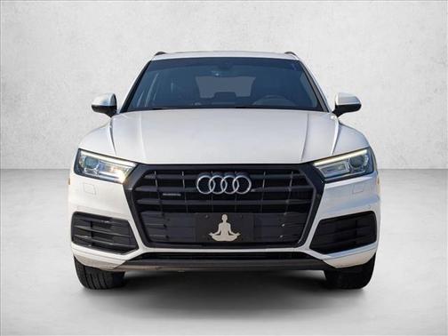 2020 Audi Q5 45 Titanium Premium