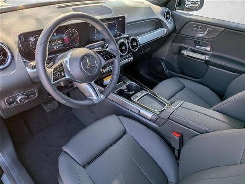 2026 Mercedes-Benz GLB 250 Base