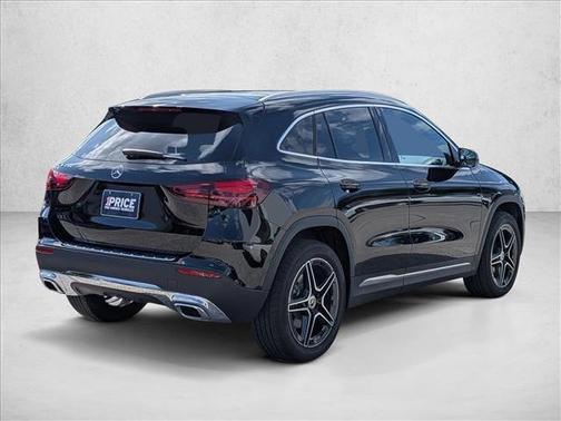 Night Black 2026 Mercedes-Benz GLA 250 4MATIC