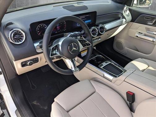 2025 Mercedes-Benz GLB 250 Base