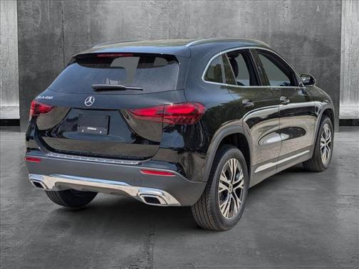 2025 Mercedes-Benz GLA 250 Base