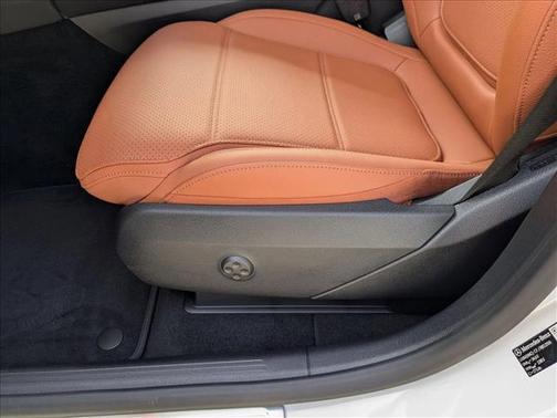 2026 Mercedes-Benz GLC 300 Base
