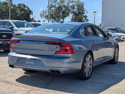 2017 Volvo S90 T6 Inscription