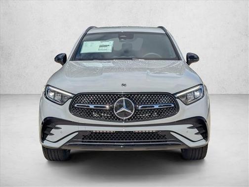 2026 Mercedes-Benz GLC 300 4MATIC