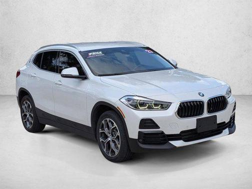 Alpine White 2023 BMW X2 sDrive28i