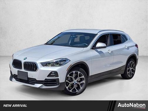Alpine White 2023 BMW X2 sDrive28i