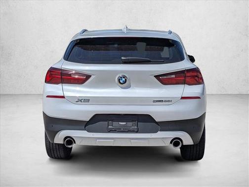Alpine White 2023 BMW X2 sDrive28i