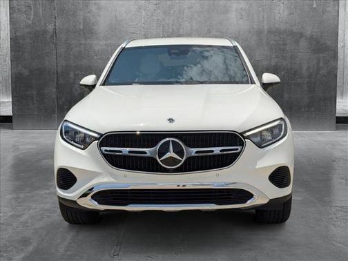 2025 Mercedes-Benz GLC 350e Base