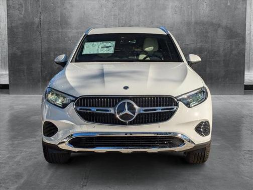 2025 Mercedes-Benz GLC 350e Base