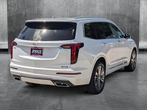 2024 Cadillac XT6 Premium Luxury FWD