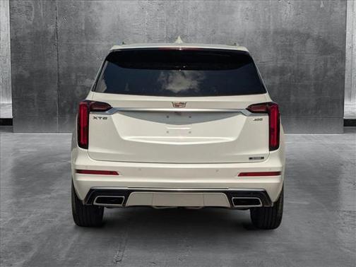 2024 Cadillac XT6 Premium Luxury FWD