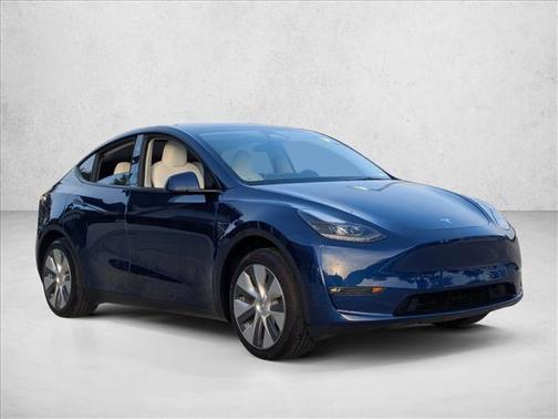 2023 Tesla Model Y RWD