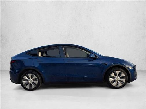 2023 Tesla Model Y RWD