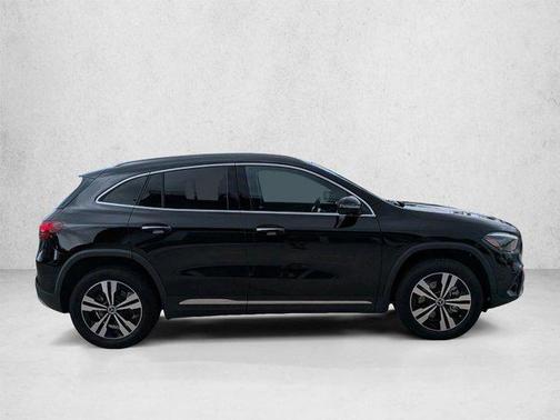 Night Black 2026 Mercedes-Benz GLA 250 4MATIC