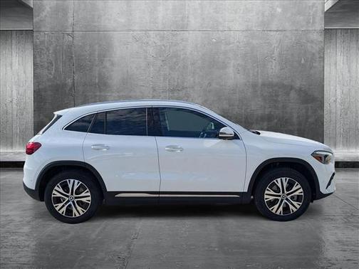 2025 Mercedes-Benz GLA 250 4MATIC