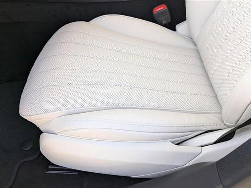 2025 Mercedes-Benz E-Class 4MATIC