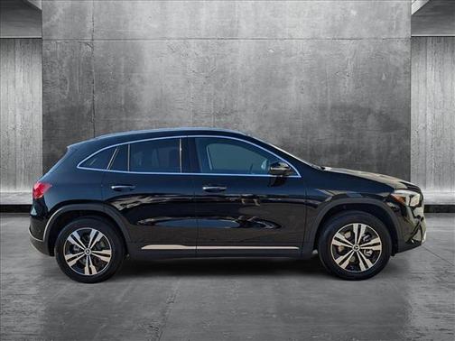 2025 Mercedes-Benz GLA 250 Base