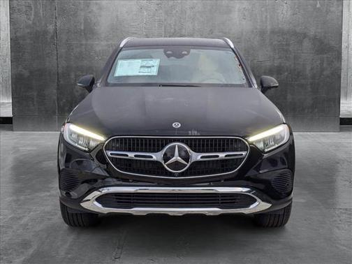 2025 Mercedes-Benz GLC 350e Base