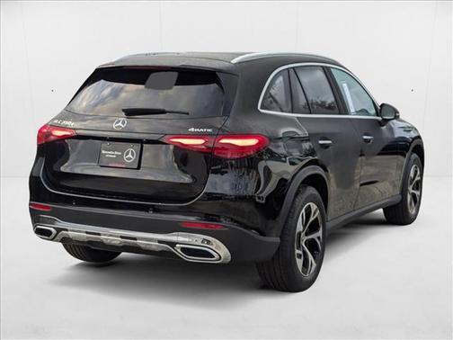 2025 Mercedes-Benz GLC 350e Base