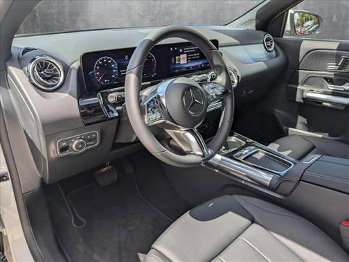 2025 Mercedes-Benz GLA 250 Base