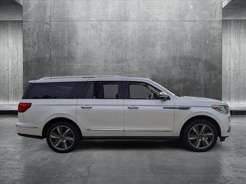 2019 Lincoln Navigator L Black Label