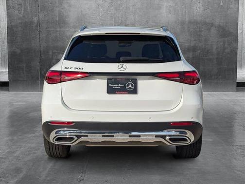 2025 Mercedes-Benz GLC 300 Base