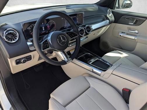 2025 Mercedes-Benz GLB 250 4MATIC