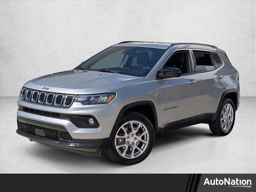 2023 Jeep Compass Latitude Lux