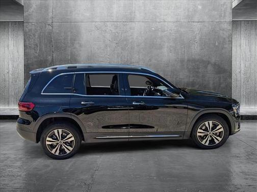 2025 Mercedes-Benz GLB 250 Base