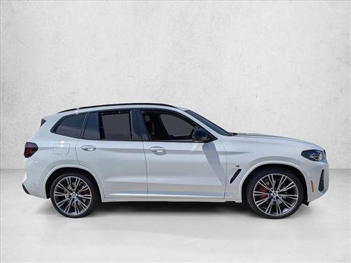 2023 BMW X3 M40i