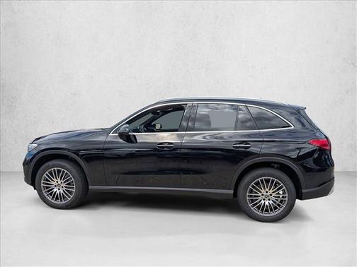 2026 Mercedes-Benz GLC 300 Base