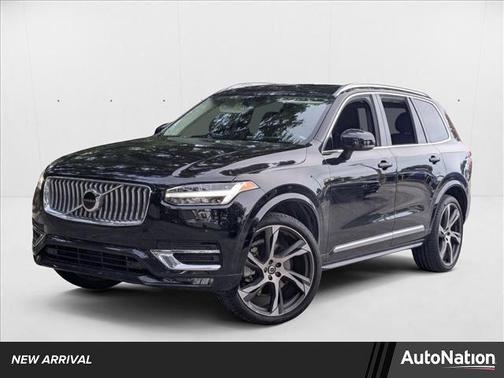 2023 Volvo XC90 B6 Ultimate 6-Seater