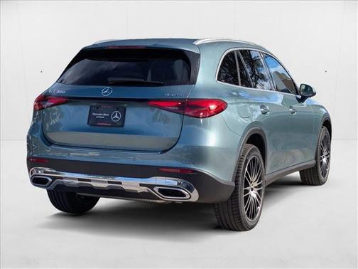 2026 Mercedes-Benz GLC 300 4MATIC