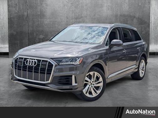 2024 Audi Q7 55 Premium Plus